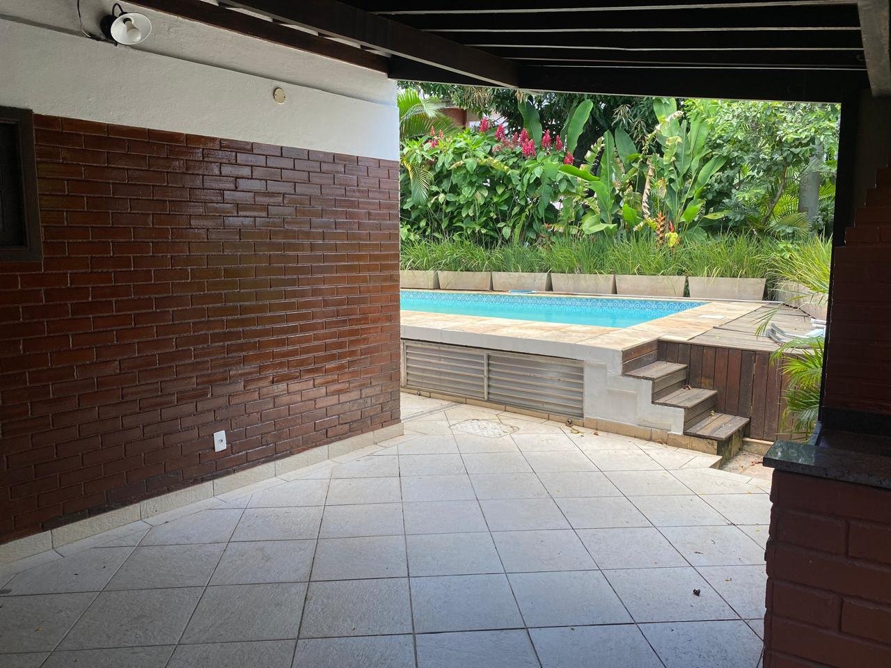 Casa geminada com área para expandir - foto 2